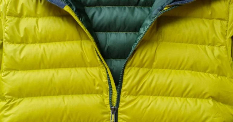 ŞİŞME MONT NASIL YIKANIR? DETERJAN SEÇİMİ, YIKAMA, KURUTMA