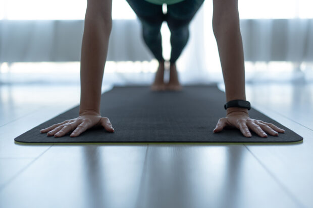 Yoga matı nasıl temizlenir