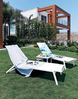 Bir Bodrum evi