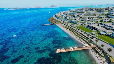 Bodrum’un Özel Plajı ve İki İskelesiyle Ayrıcalıklı Projesi: MAVİ ARYA